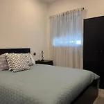 Luxury 아파트